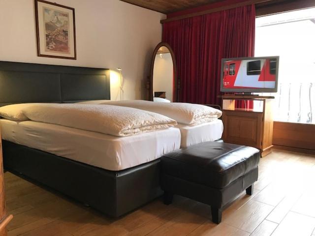 Hotel Central Бриг Экстерьер фото